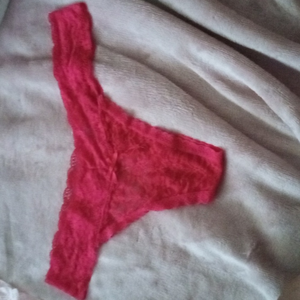Women's Sexy *Raspberry* Lace Thong